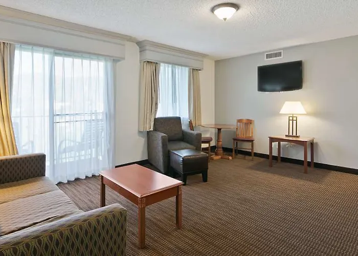 Western Paint Pony Hotel 2*