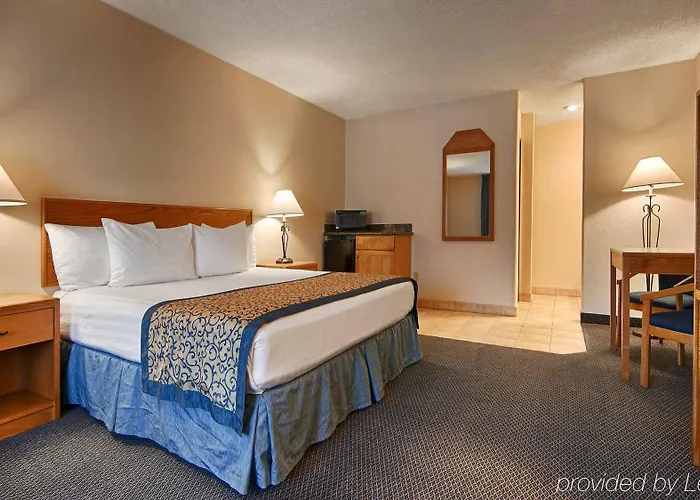 Western Paint Pony Hotel 2*
