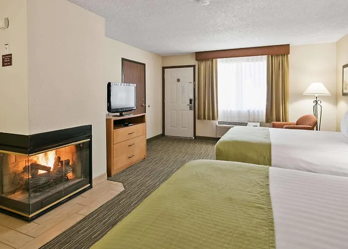 Western Paint Pony Hotel 2*